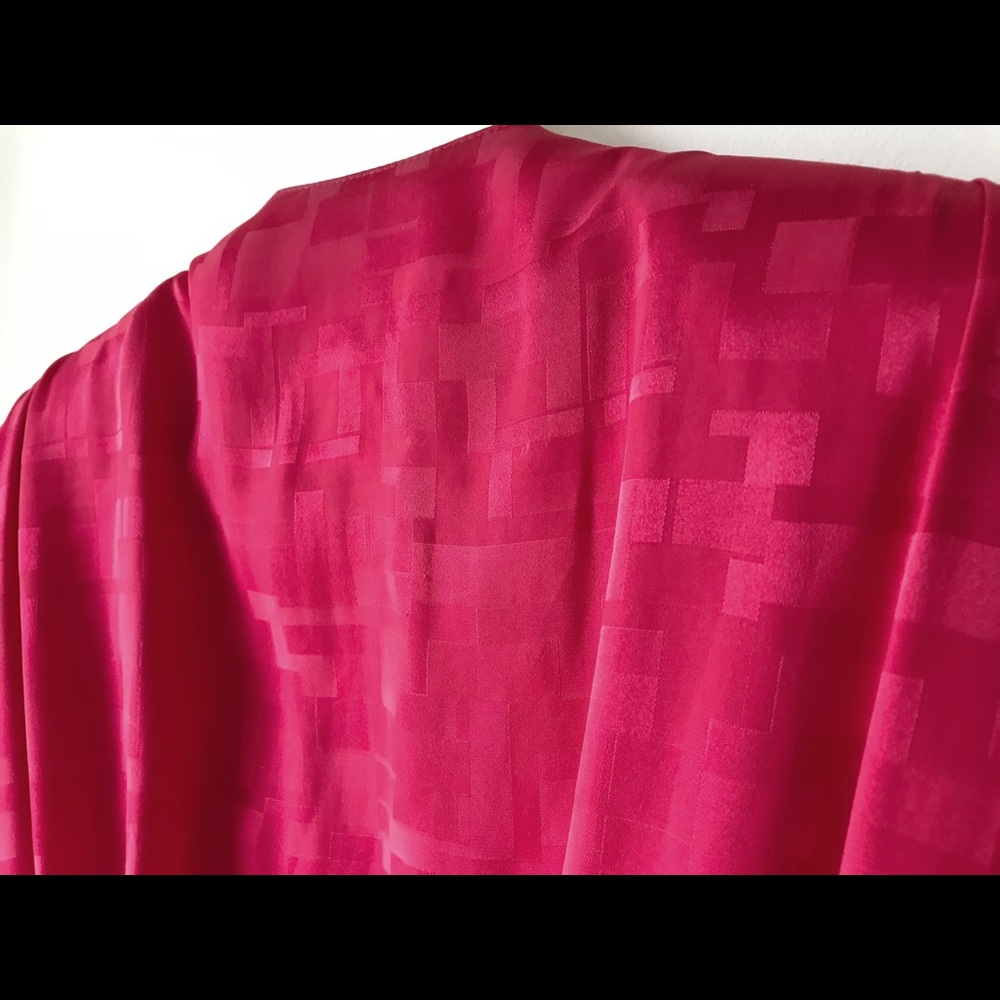 Vintage Holt Renfrew Red Tonal Pattern Wrap Midi Dress - Picture 14 of 16